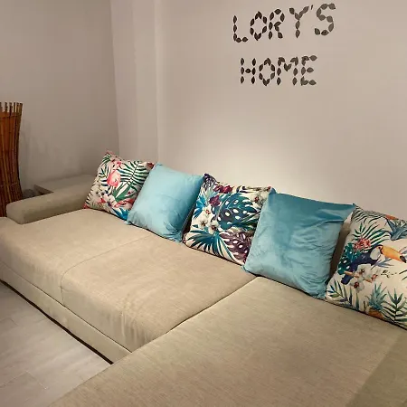 アパート Lory's バーリ